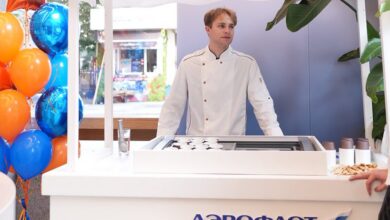 Пломбир, подаваемый пассажирам на борту самолета
