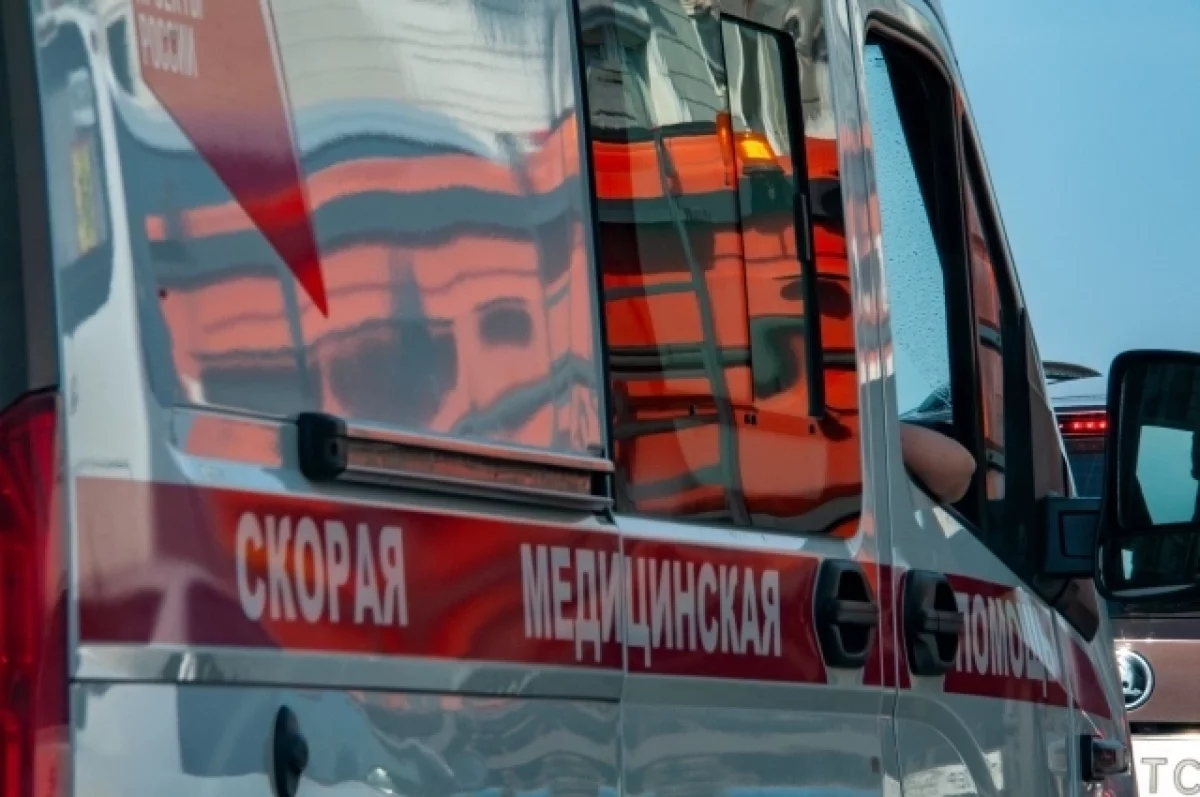 В школе Башкирии девятиклассник во время урока ударил ножом сверстника