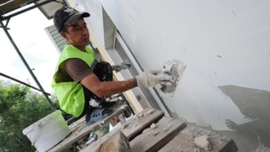 Иностранцы проходят медицинский осмотр в спринте длиной в месяц