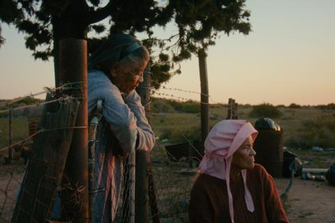 1471514 variations on a theme film still 1 501260 crop