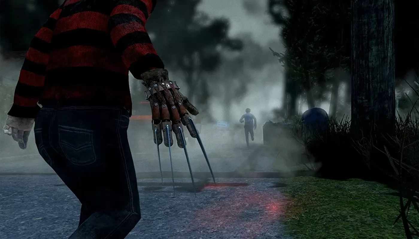 Логотип Dead by Daylight с элементами, напоминающими о фильмах ужасов «Заклятие» и «Пираньи», а также силуэты персонажей и крюков.