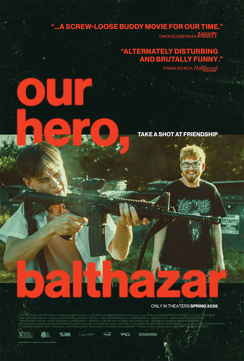 Постер фильма «Наш герой, Бальтазар» с Эйсой Баттерфилдом в необычном образе на фоне техасского пейзажа, символизирующий безумный трип и абсурд