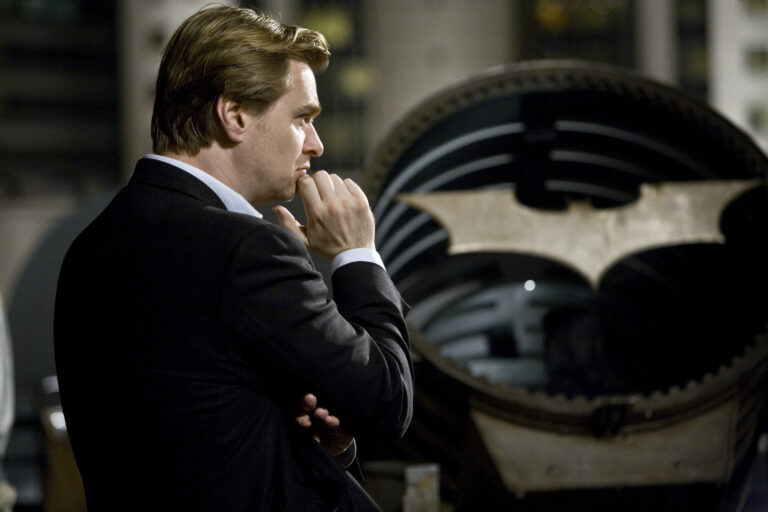 The dark knight 9f9bb603 768x512