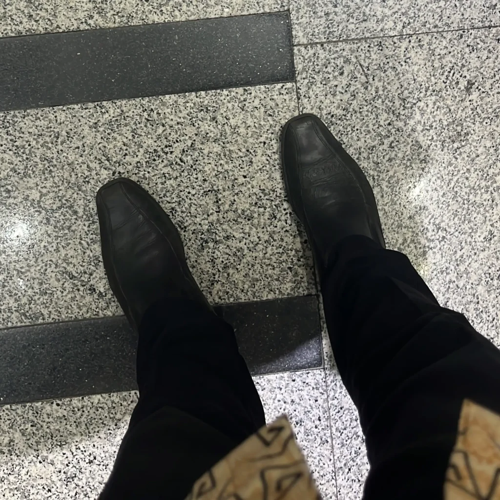 Dream to stand at my own feet