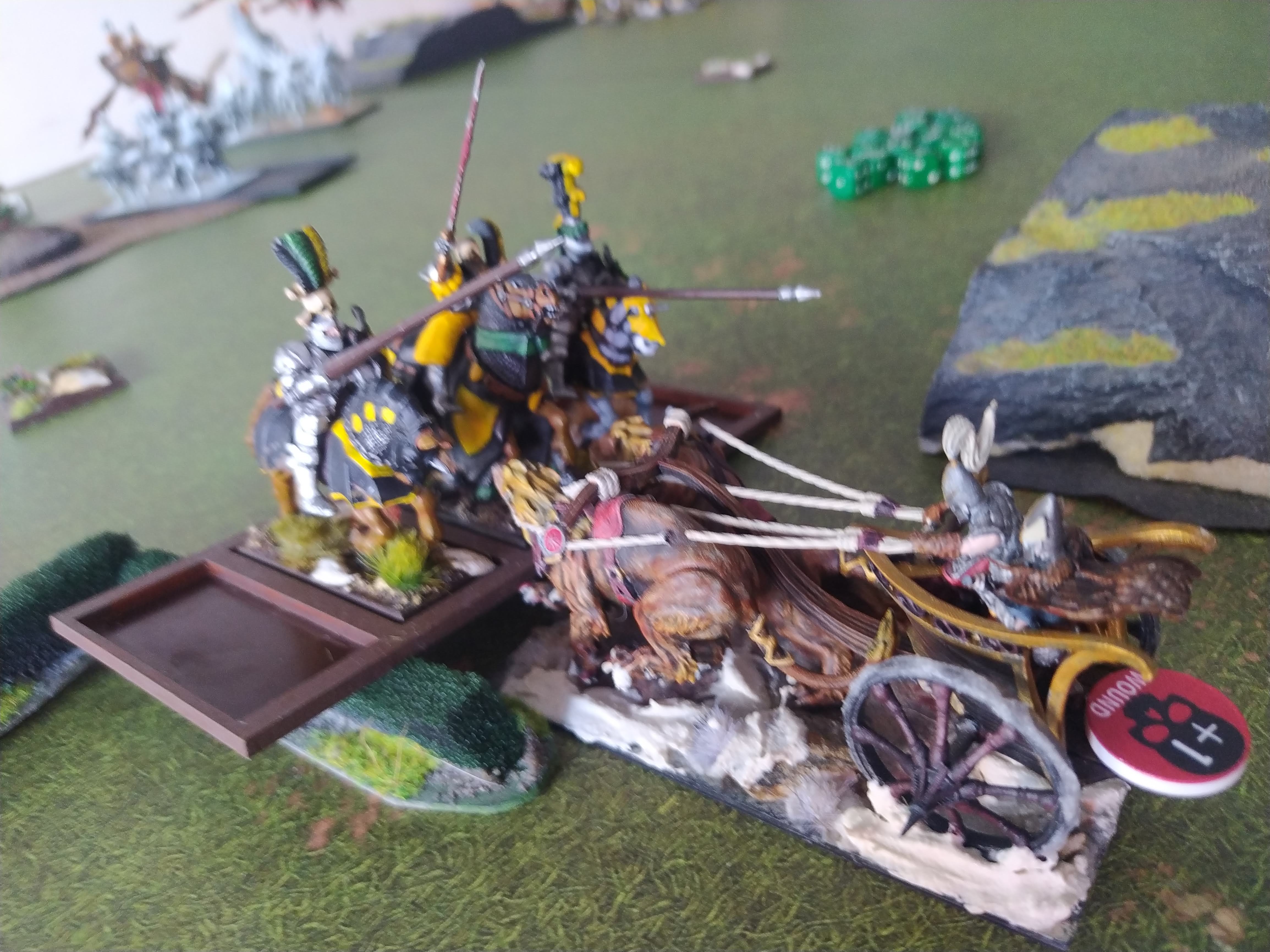 Round 2: High Elf Realms vs Empire of Man (Warhammer: The Old World) — High elves vs imperium w garażu :)