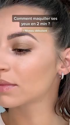 Instagram Reel by @anais_makeup_artist, published Jul 26, 2022. Maquillage des yeux en 2 min ✨ Produits utilisés : Fards à paupières @bourjoisparis Teinte 13 B…