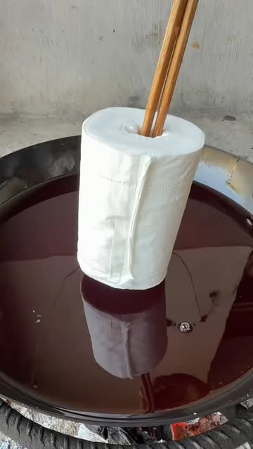 Instagram Reel by @weimei_clean_pro, published May 25, 2026. These Life Hacks Will Blow Your Mind! ?✨ #LifeHacks