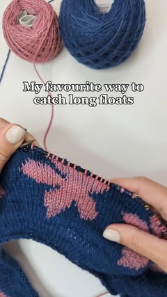Instagram Reel by @zaneteknits, published May 24, 2026. Ladderback Jacquard might sound a bit intimidating as a name, but it’s a great method for managing long…