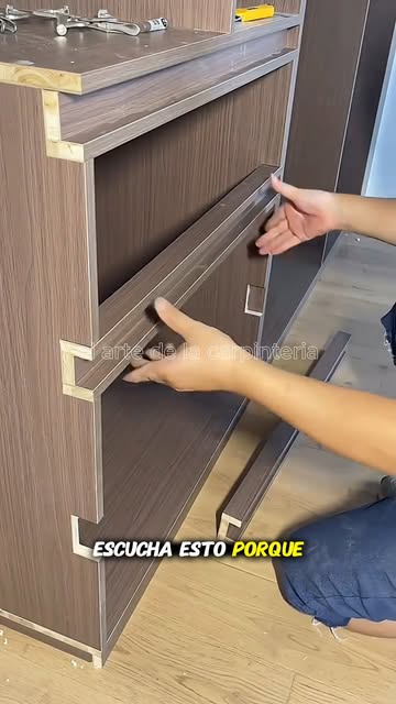 Instagram Reel by @elartedelacarpinteria2025, published Jun 1, 2026. ? Aprende carpintería fácil y creá tus propios muebles desde casa ?️ Tips, técnicas y proy…