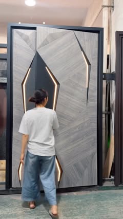 Instagram Reel by @huzhiyidoorau5, published May 31, 2026. Extra tall front door for luxury homes #door #gate #entrancedoor #villa #frontdoor #luxuryliving