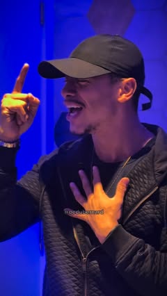 Instagram Reel by @oedubernard, published May 24, 2026. ACENDA SUA FÉ! ???️?️✨ #deus #louvor #hino #motivação #viral