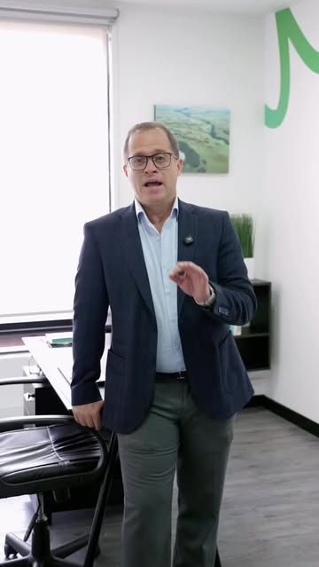 Instagram Reel by @hectorolimpo, published Jun 3, 2026. Estas elecciones exigen tomar decisiones reales frente a las opciones que tiene el país. Después de esc…