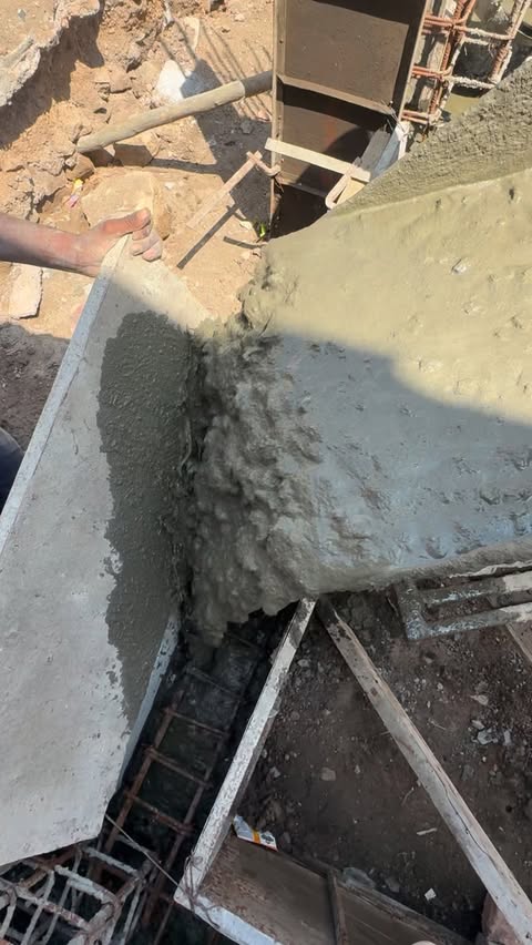 Instagram Reel by @lalu.construction, published May 20, 2026. Concrete ?️ . Running Project ? At #morbi #rajkot #lalu #viral #trending construction rajkot buil…