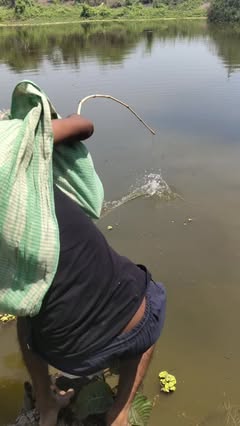 Instagram Reel by @ear.thfishing, published May 20, 2026. Catching big fish hunting by Hook ?? #bigfish #fishing #viral #reels #video