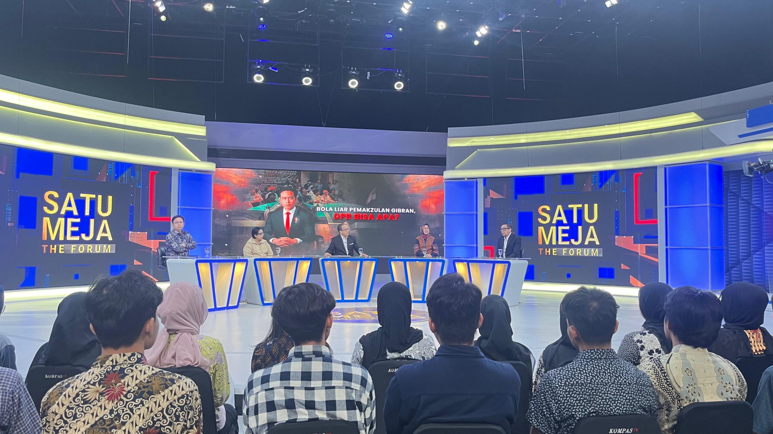 Alasan DPR Belum Bacakan Surat Usulan Pemakzulan Gibran…