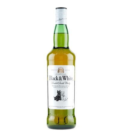 Black & White Blended Whisky 75cl