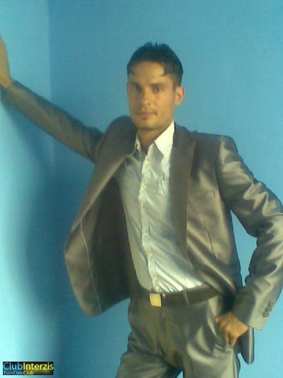 daryus08