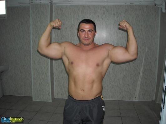 alyn85