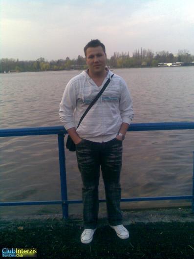 deejay_adrian