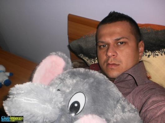 tonyv