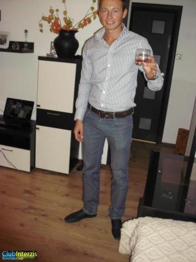 just4loveboy