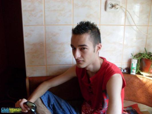 razvanmertan