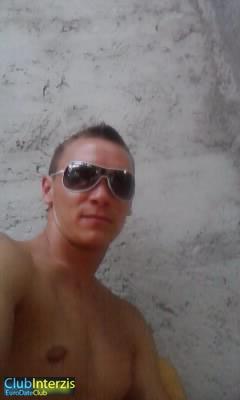 pogo_baxy