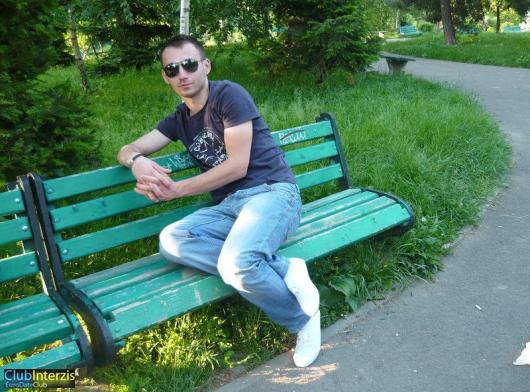 adrian878