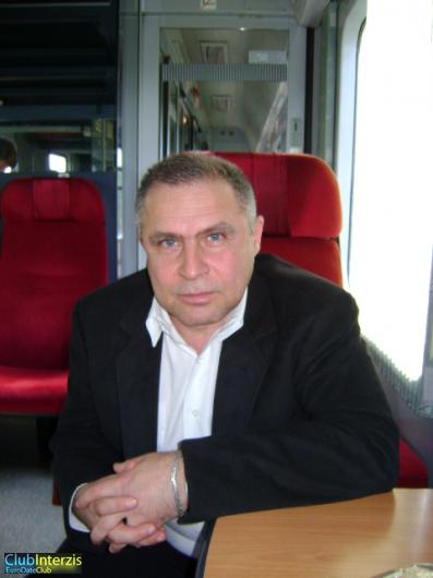 scaramousch