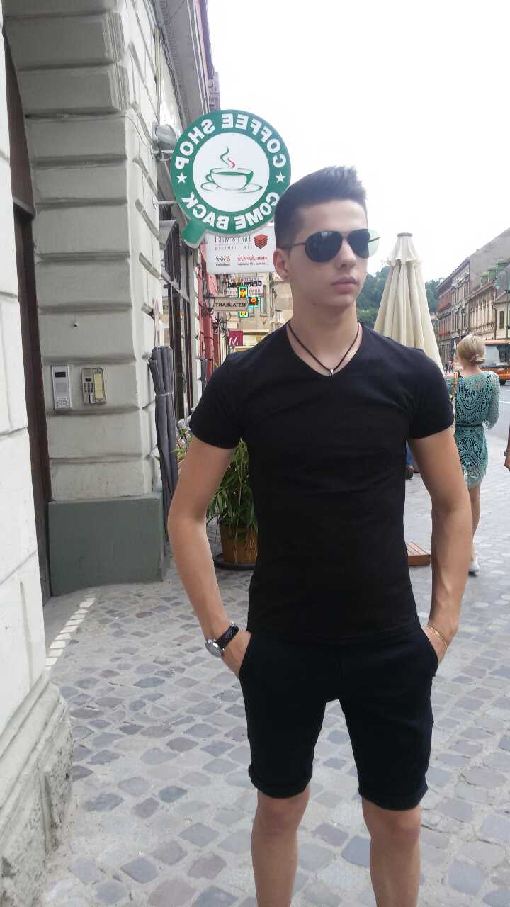 yanniss