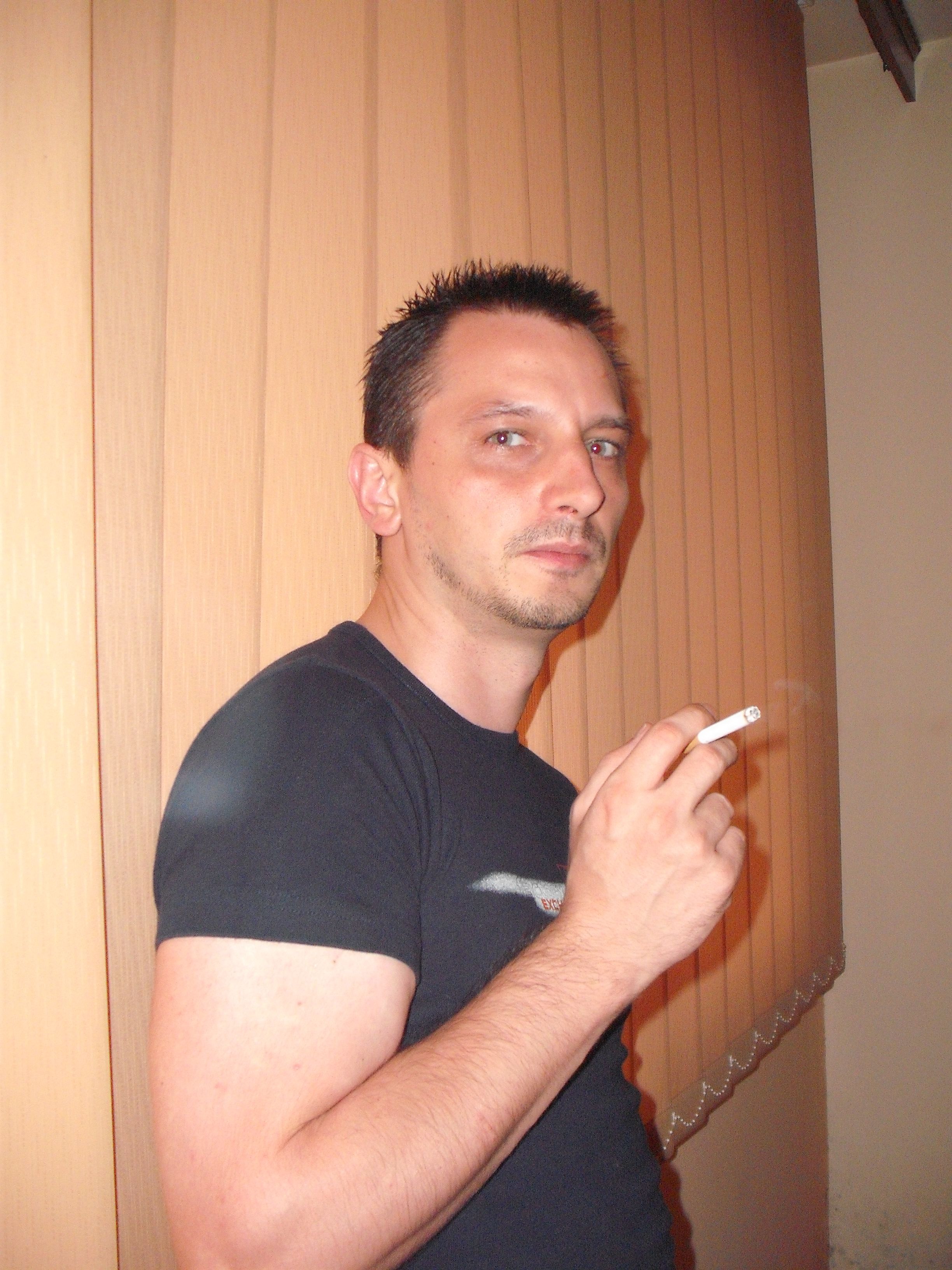 nebunul_de_alb