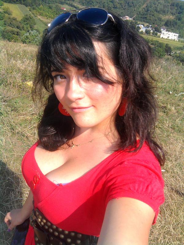 cristine10