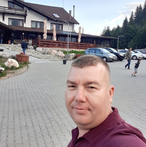 fb_4859116980799183