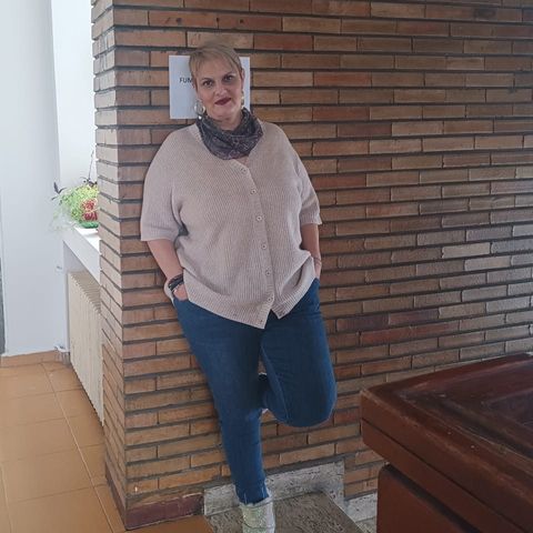 fb_7208613209228794
