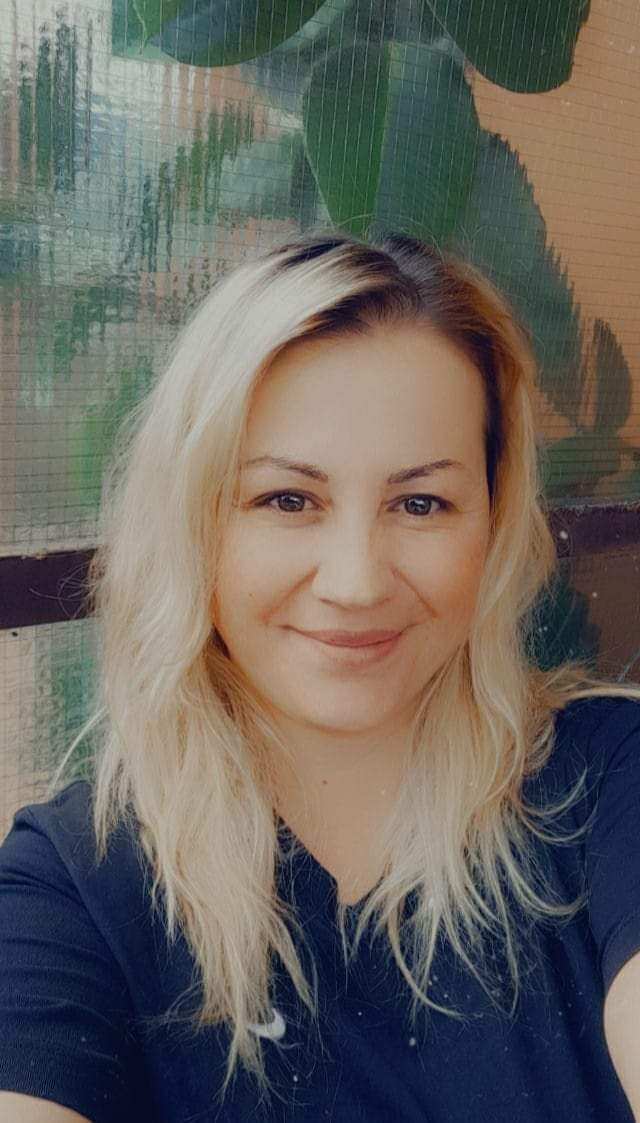 Adriana Albu