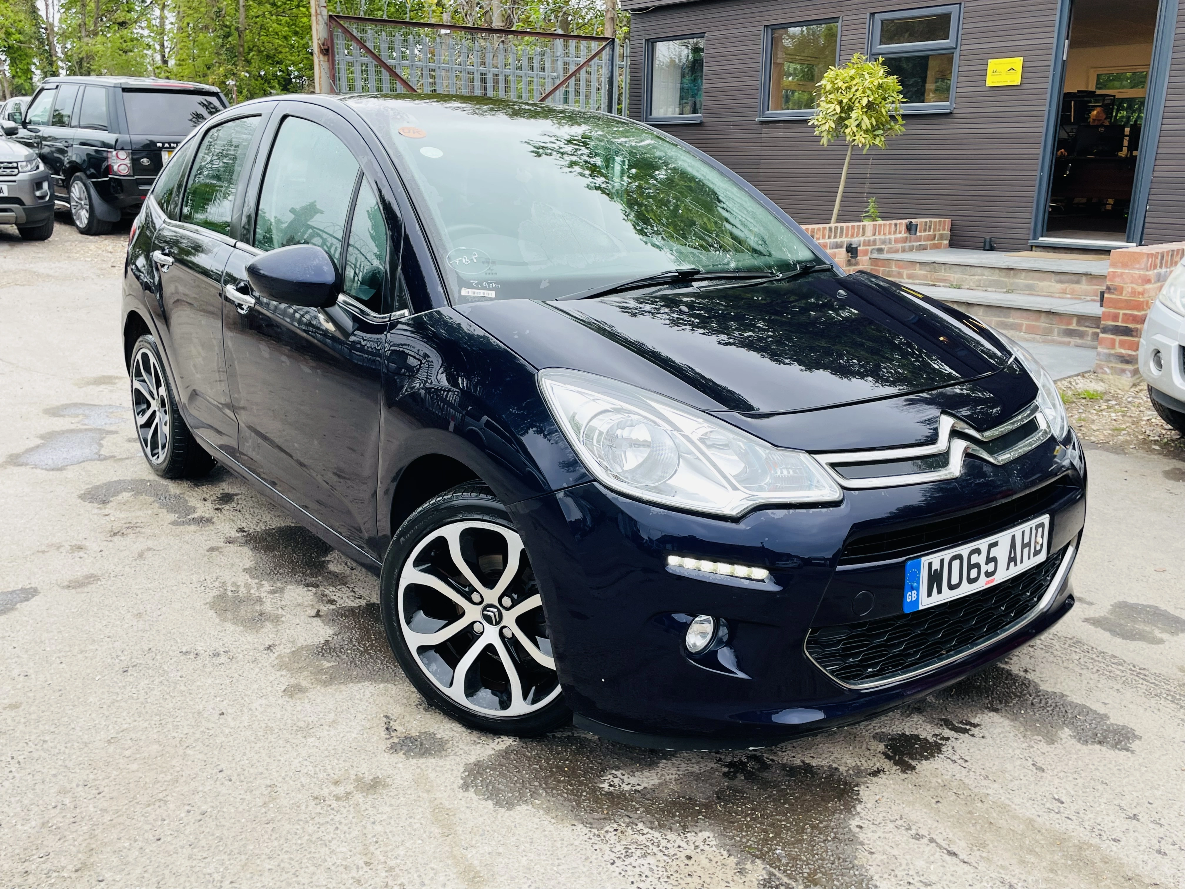 2016 Citroen C3 Platinum Puretech S/s Semi-auto