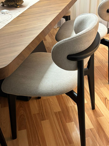 Tavolinë ngrënieje me 6 karrige - 2