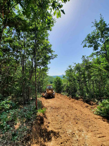 Shiten parcelat nga 5 dhe 10 ari - 4