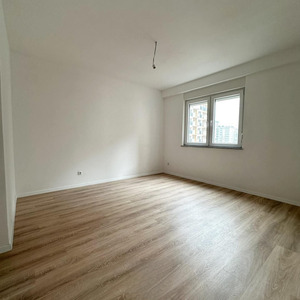 Shitet banesa 1+1 në Fushë Kosovë