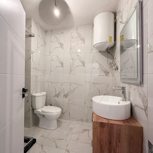 Shitet banesa 1+1 në Fushë Kosovë - 2