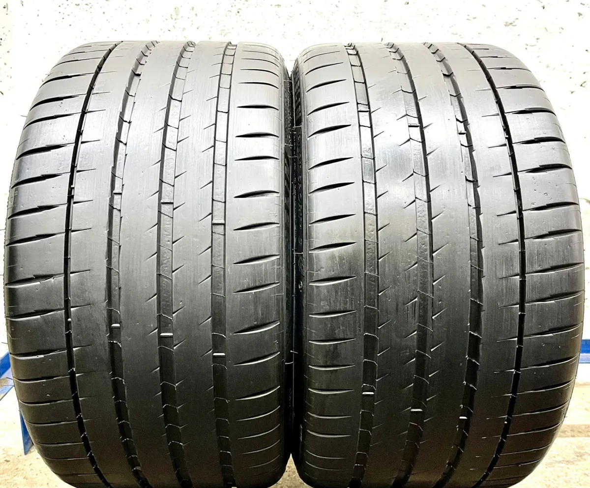 Pilot Sport 4s