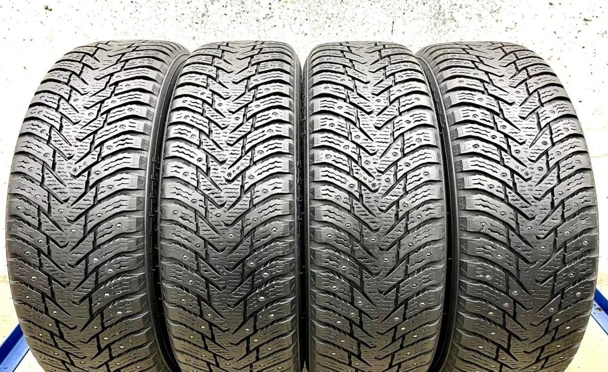 HakkapeLiitta 8 SUV