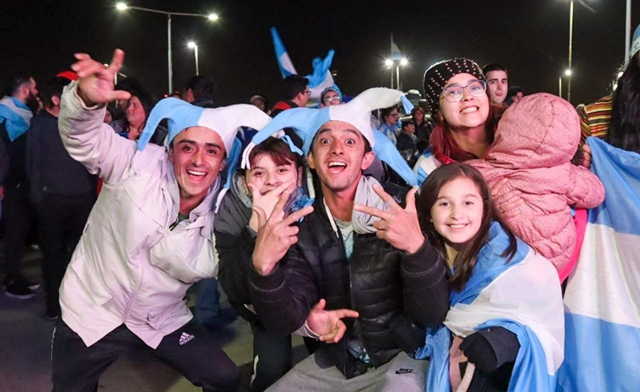 Río Grande alienta a la Scaloneta en el Parque de los 100 años