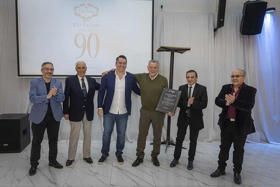 El Intendente acompañó los festejos por los 90 años del Club Social