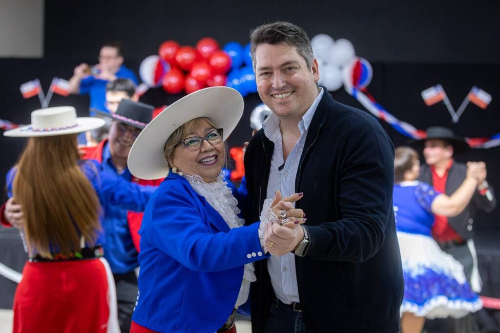 Martín Perez acompañó a la comunidad chilena en la celebración de su independencia