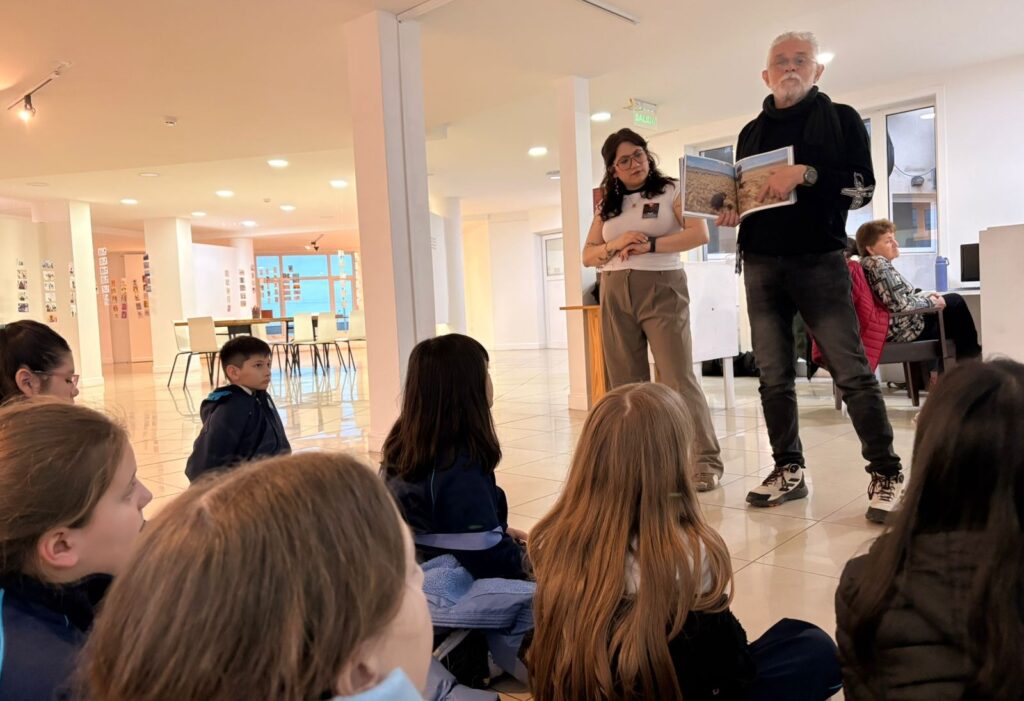 “Lo que el hielo nos dejó” un proyecto de la Escuela del Cono Sur