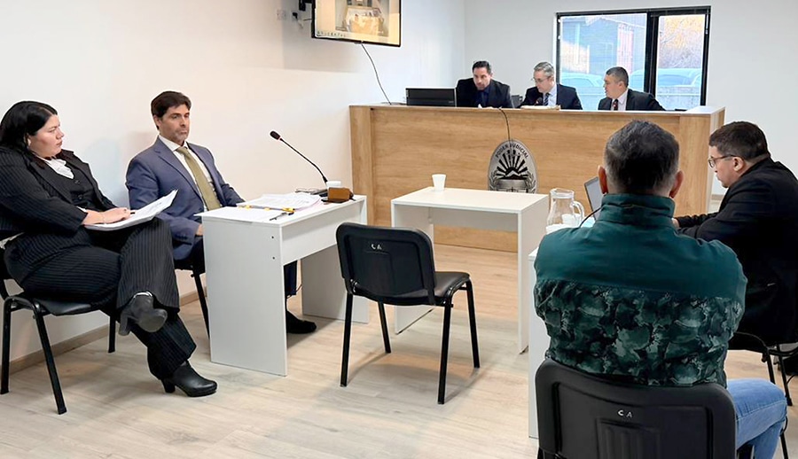 Juicio oral por un robo y amenazas