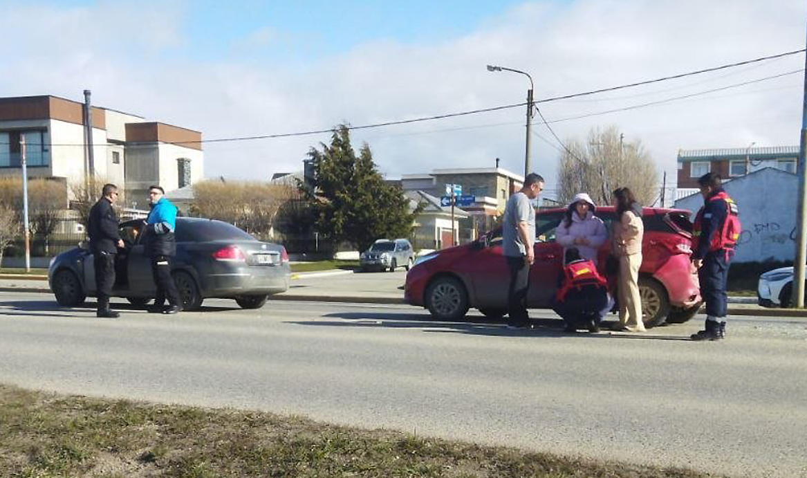 Triple choque en la Ruta 3: una mujer hospitalizada