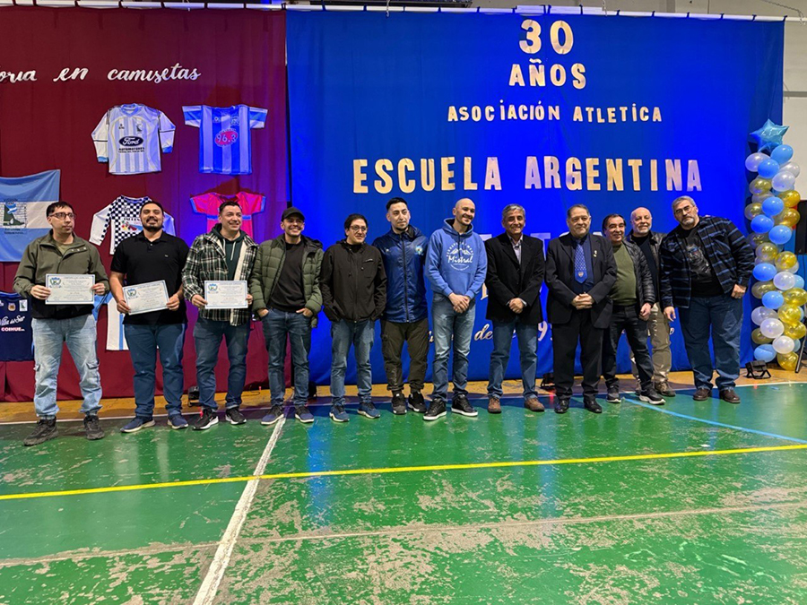 Escuela Argentina celebró 30 años con sentidos homenajes