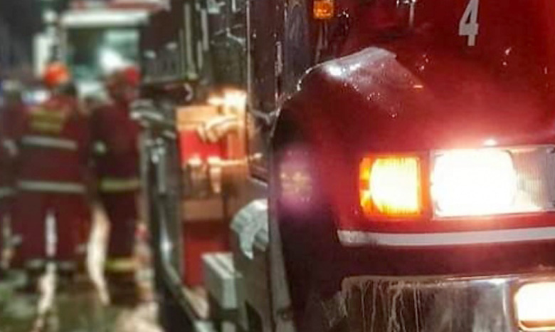 Daños materiales en incendio en una vivienda